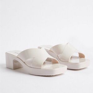 torrid white cross cross chunky flatform sandals ww